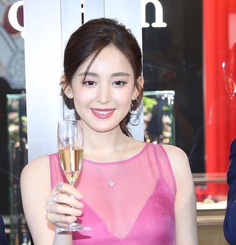 娜扎